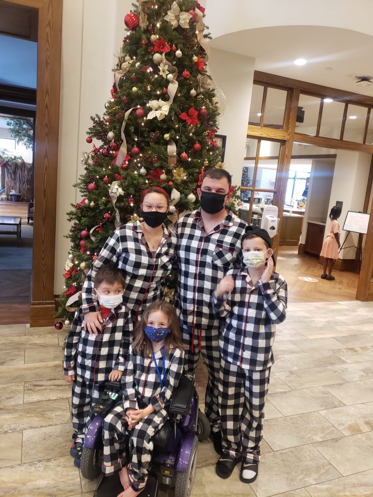 Holiday Courage Meals for RMH Families